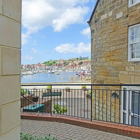 Semesterbostad Sail Loft